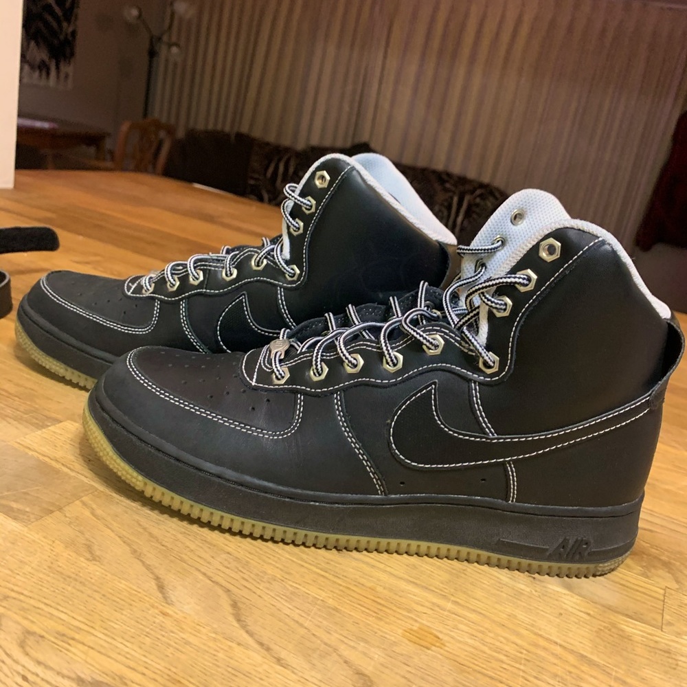 Nike Air Force 1 Black / White thread High ‘07 -